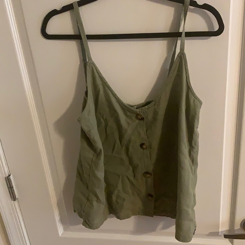 Never been worn summer tank